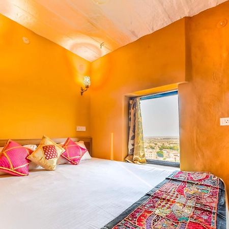 Mud Mirror Guesthouse Jaisalmer Exterior photo