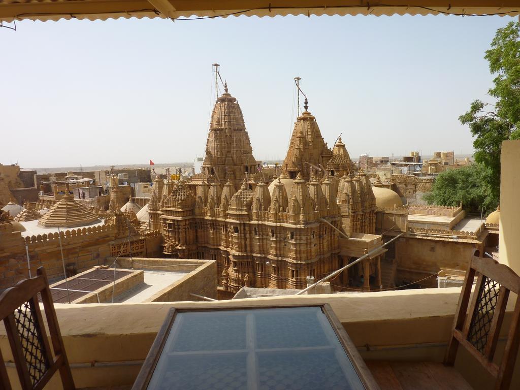 Mud Mirror Guesthouse Jaisalmer Exterior photo