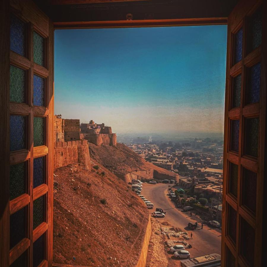 Mud Mirror Guesthouse Jaisalmer Exterior photo