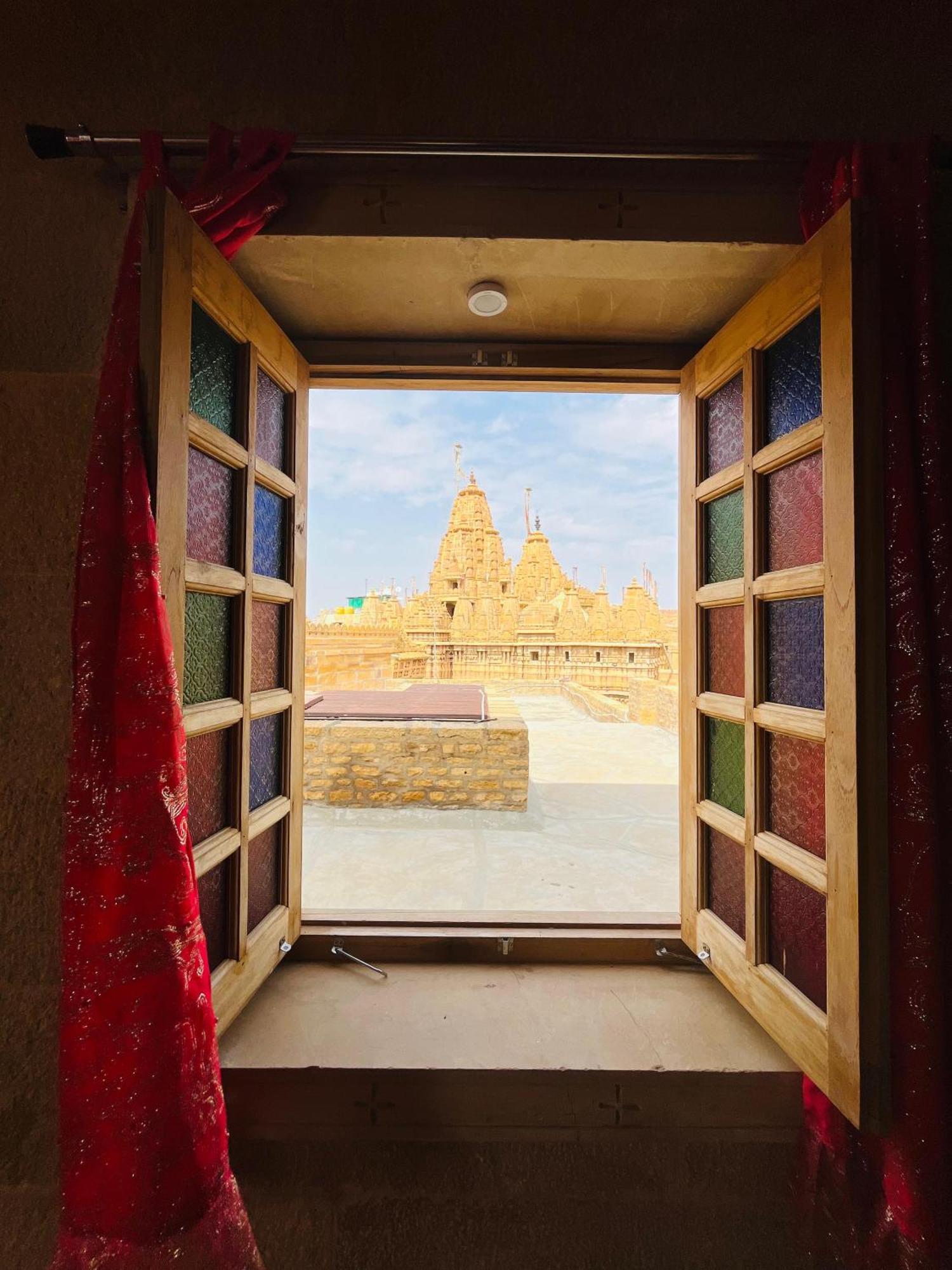 Mud Mirror Guesthouse Jaisalmer Exterior photo