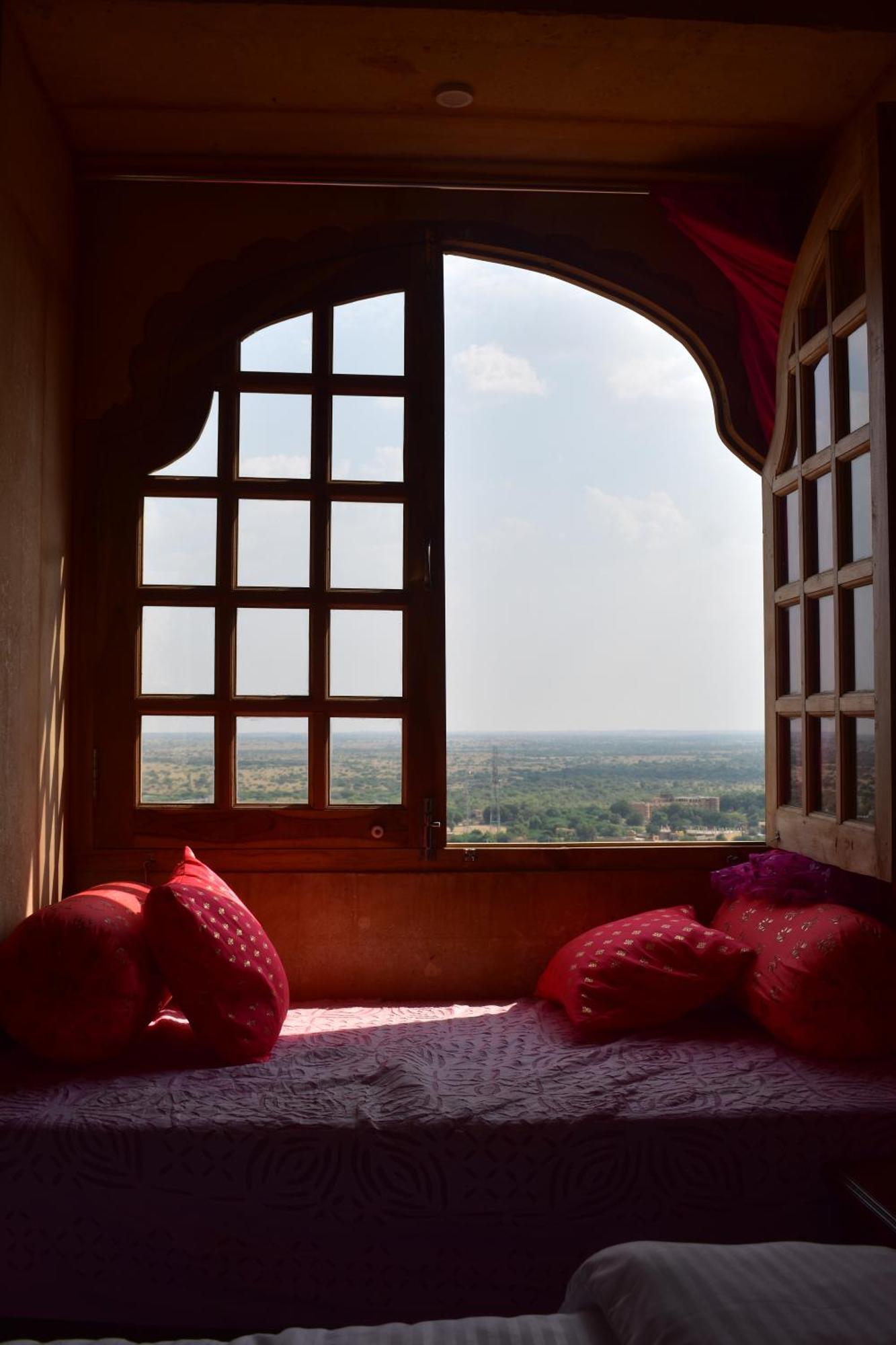 Mud Mirror Guesthouse Jaisalmer Exterior photo