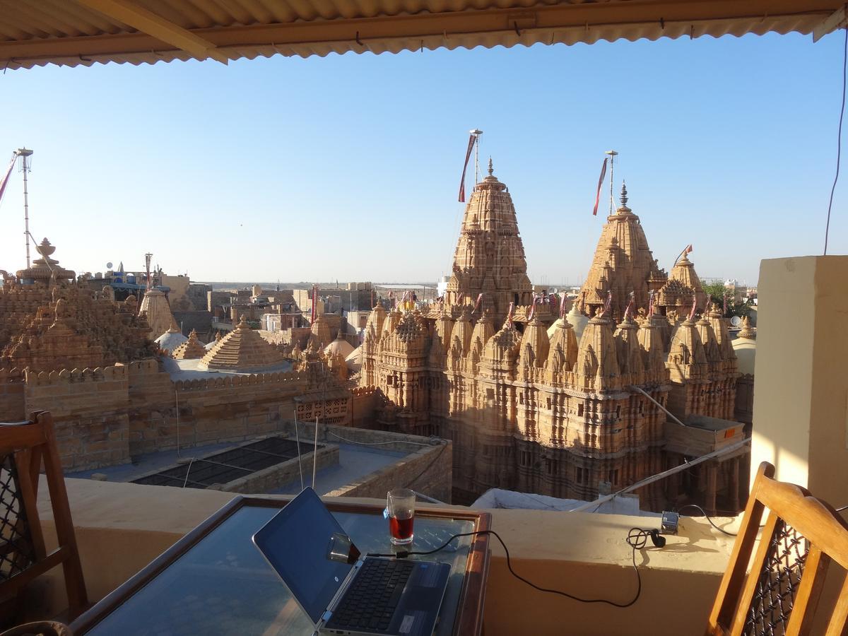 Mud Mirror Guesthouse Jaisalmer Exterior photo