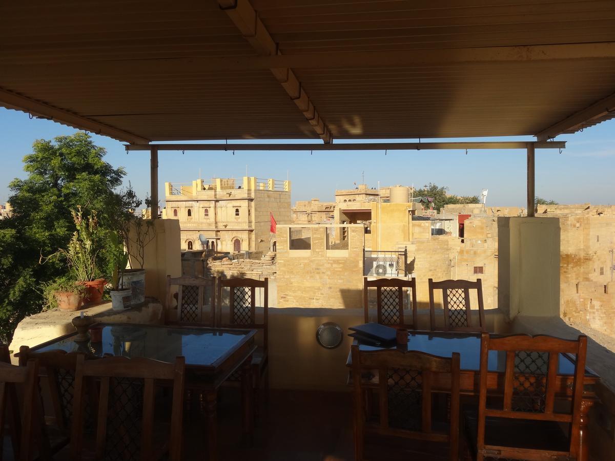 Mud Mirror Guesthouse Jaisalmer Exterior photo