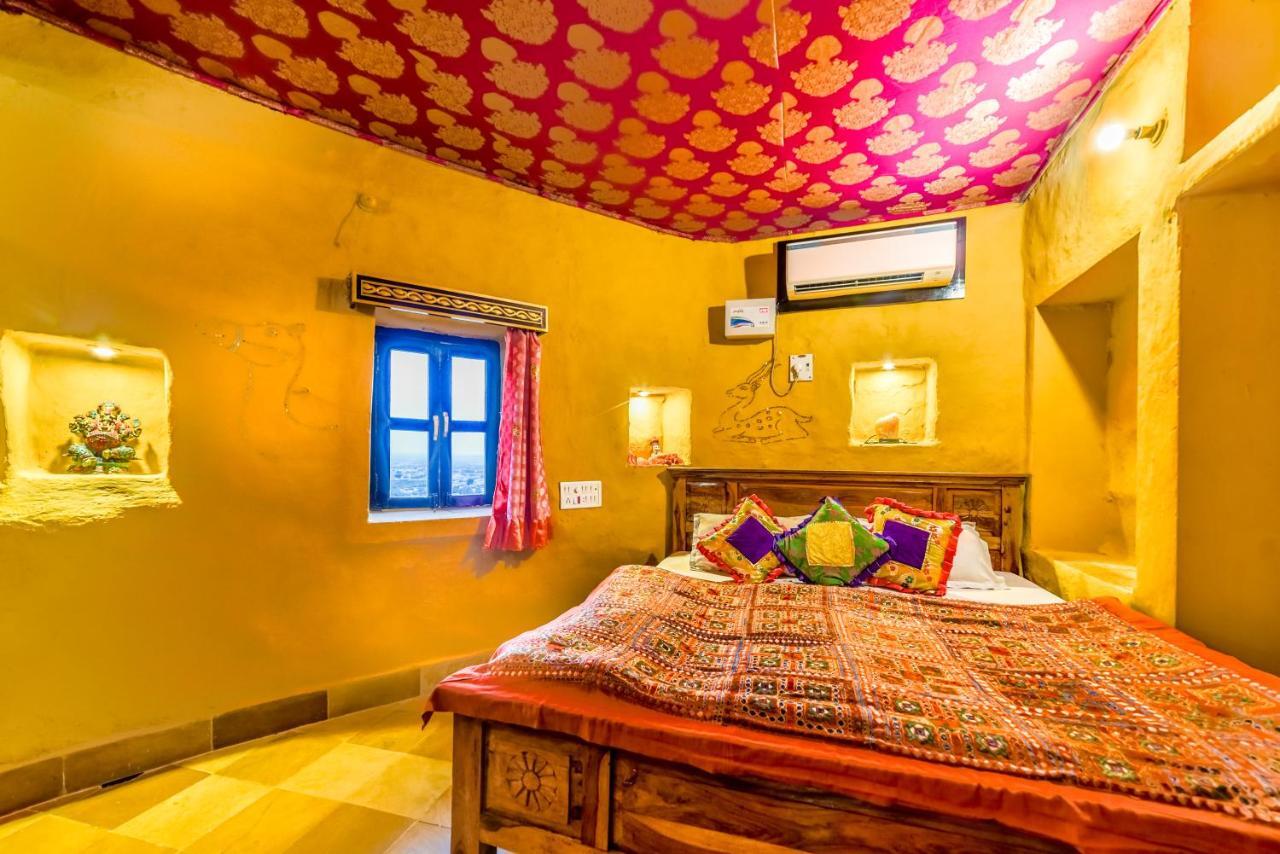 Mud Mirror Guesthouse Jaisalmer Exterior photo